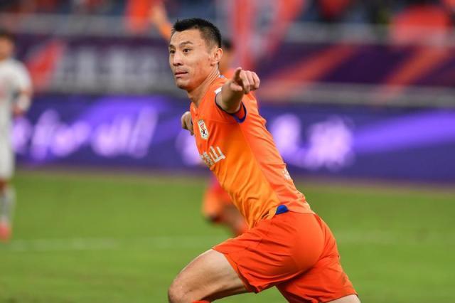 华体会平台-崔康熙如何笑傲饭碗德比？第3胜徐正源靠的是搏命