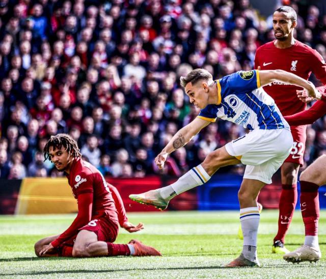 华体会入口-跪！难怪英格兰不要你！阿诺德已退化到是人就能过？