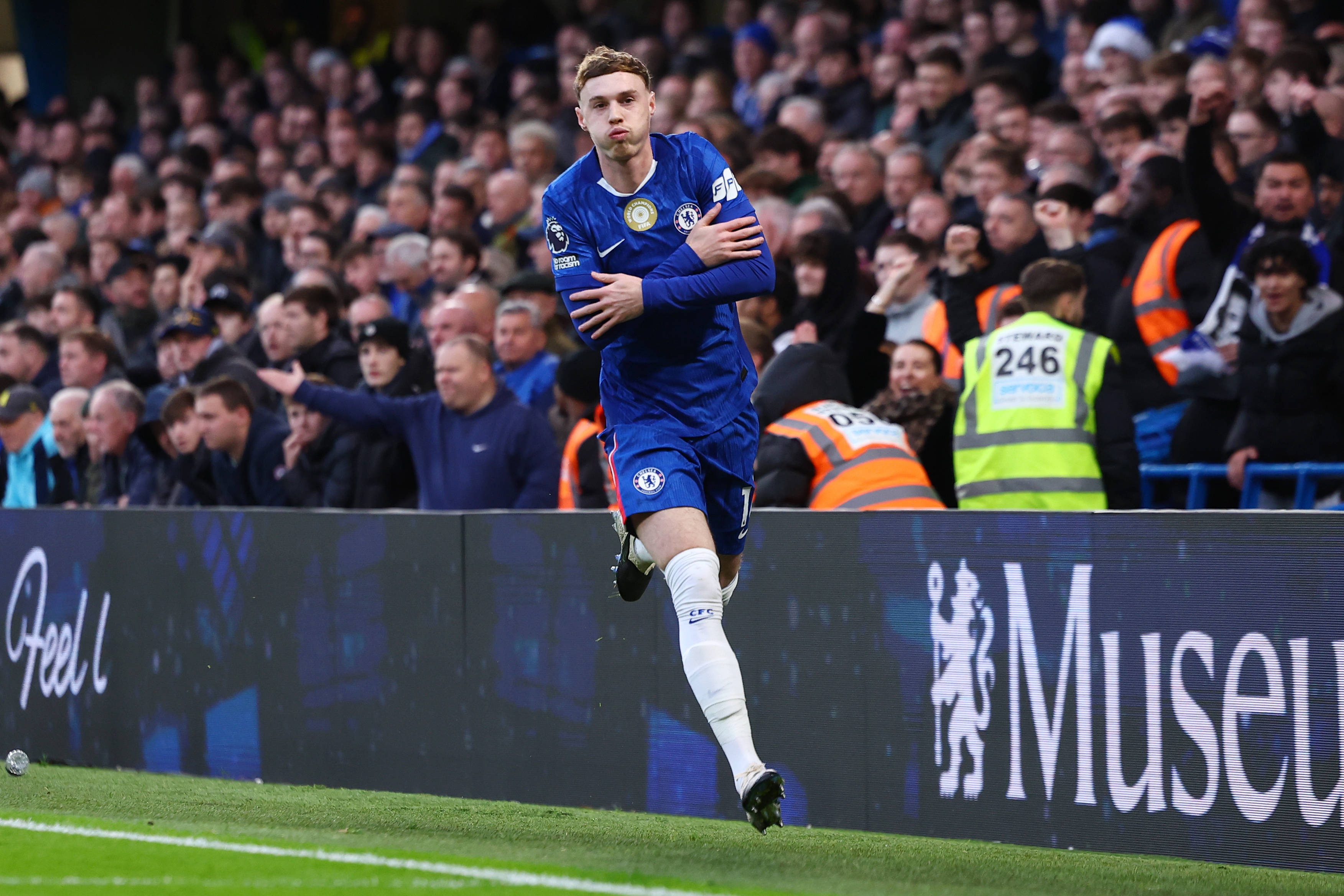 华体会体育-与曼联传绯闻？天空辟谣：帕尔默是切尔西非卖品，他在球队很开心